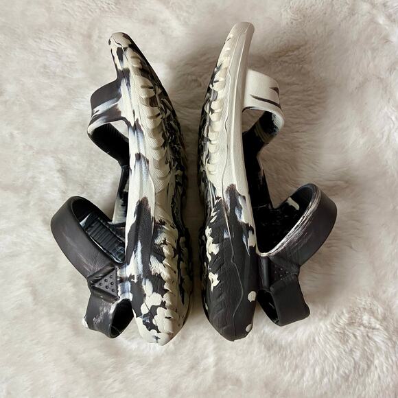 Teva Hurricane Drift Water Sandal In Huemix Black Swirl Size 7 - Picture 5 of 9